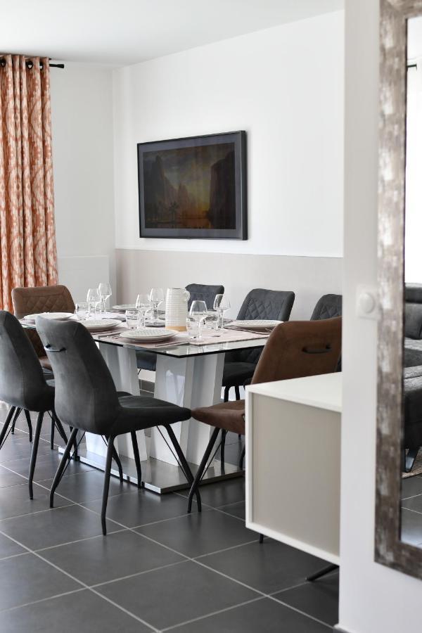Perfect For Disney, Game Room, Rooftop, Parking Chessy  Ngoại thất bức ảnh