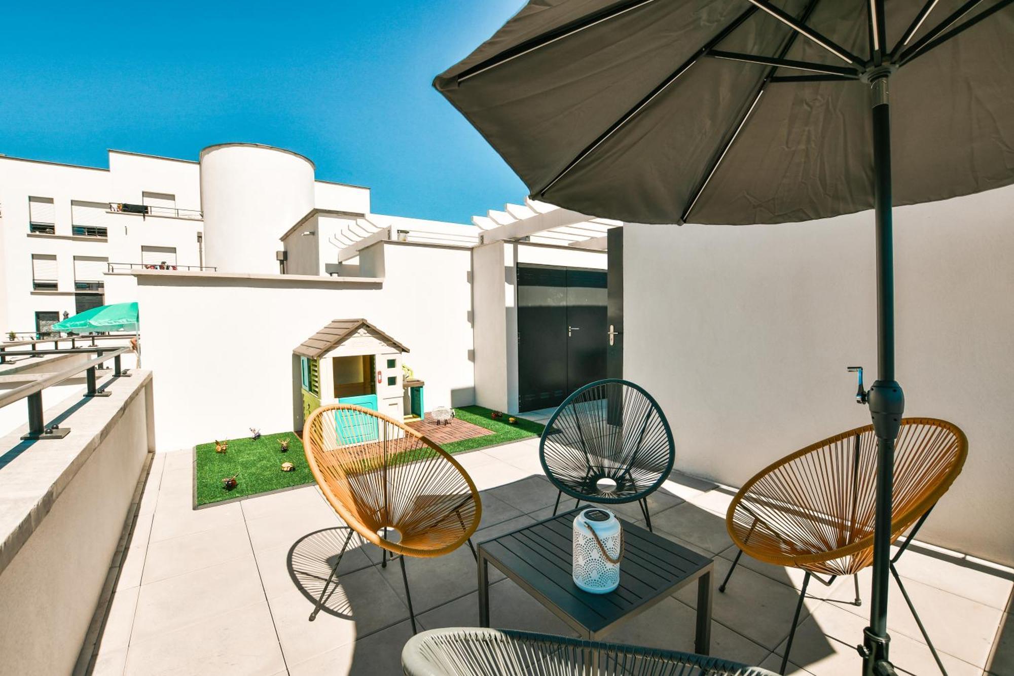 Perfect For Disney, Game Room, Rooftop, Parking Chessy  Ngoại thất bức ảnh